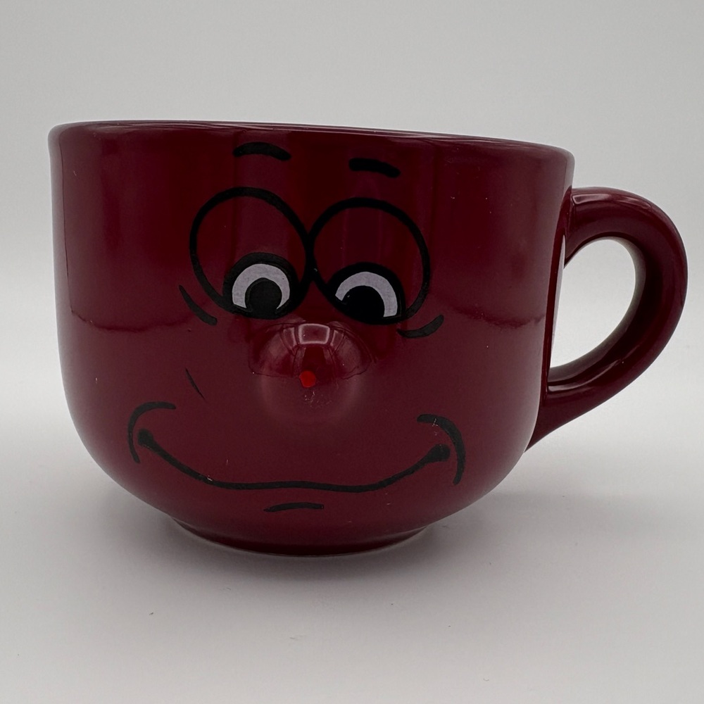 3D Nose Funny Face Mug Maroon/Wine with Green Interior